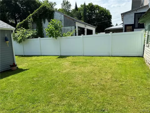 79 4th St, German Flatts, NY 13357 photo 6