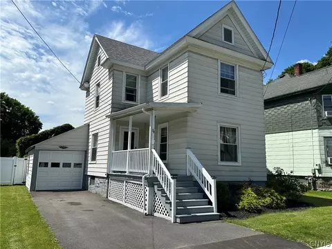 79 4th St, German Flatts, NY 13357 photo 4