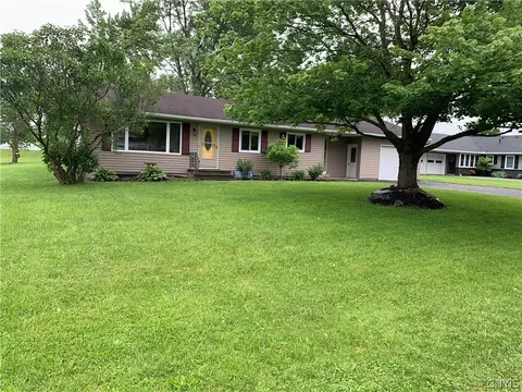 3 Waters Ave, Vernon, NY 13476