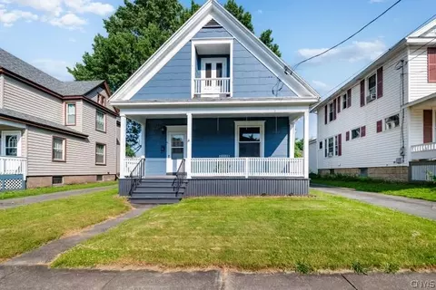 6 Trinity Ave, Whitestown, NY 13495