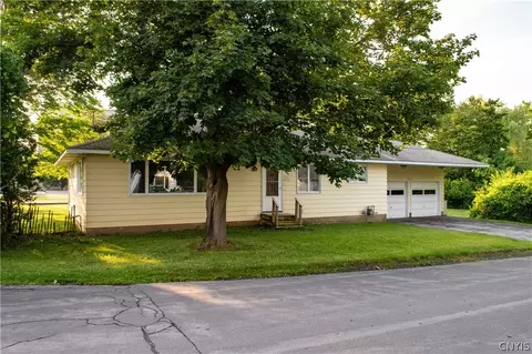 1480 Ney Ave, New Hartford, NY 13413