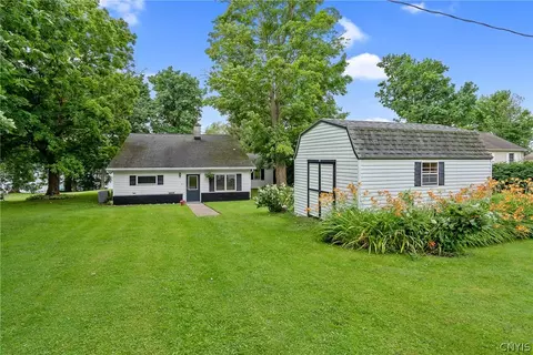 15 Forest Dr, Cleveland, NY 13042