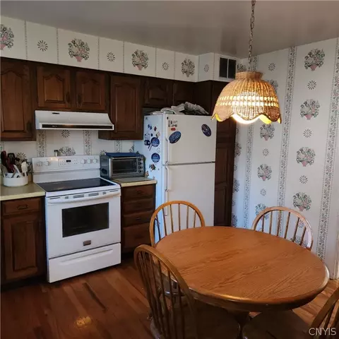 50 Walnut St, German Flatts, NY 13407 photo 3