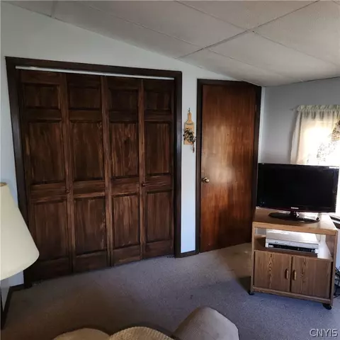 50 Walnut St, German Flatts, NY 13407 photo 11