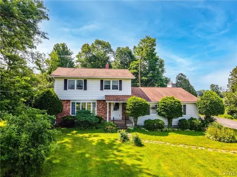 6150 Greenway Lowell Rd, Verona, NY 13478