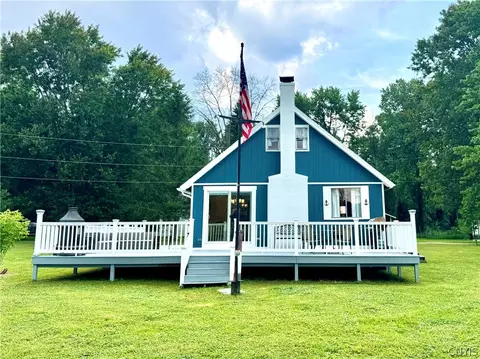 1256 Stickles Lane Ext, Conquest, NY 13140