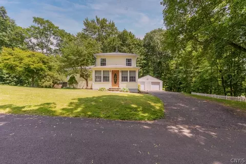 266 N 8th St, Fulton, NY 13069
