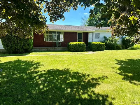 186 State Route 3, Hannibal, NY 13074