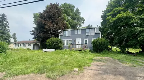 208 Packwood Rd, Geneva, NY 14456