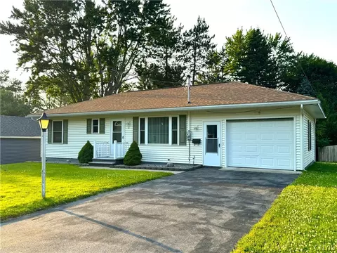 3 High St, Whitestown, NY 13492