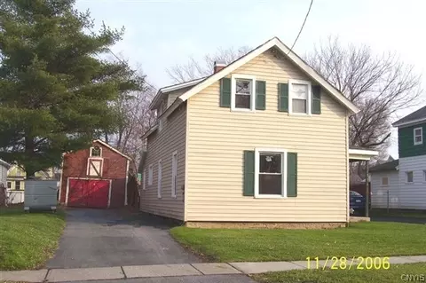 314 N Hamilton St, Watertown, NY 13601