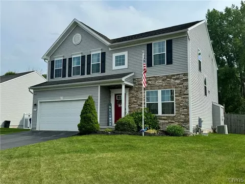57 Silversides, Van Buren, NY 13027