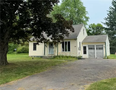114 Central Dr, Central Square, NY 13036