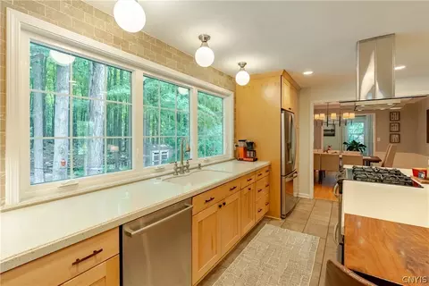 4652 Post Rd, Manlius, NY 13104 photo 7