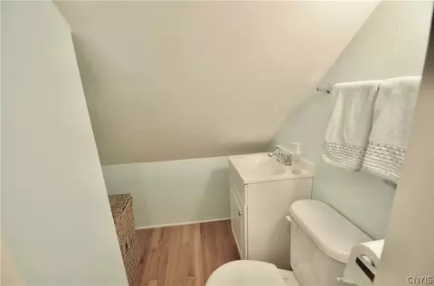 222 Briarcliff Rd, Syracuse, NY 13214 photo 17