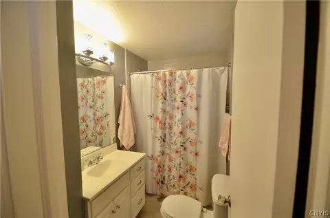 222 Briarcliff Rd, Syracuse, NY 13214 photo 13