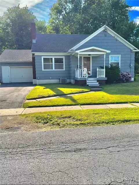 930 Holcomb St, Watertown, NY 13601