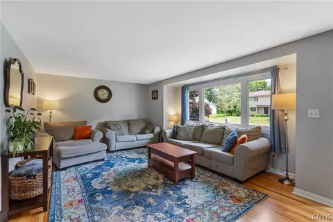 103 Benoit Dr, Geddes, NY 13209 photo 9
