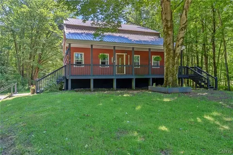 238 Bidwell Rd, Parish, NY 13131