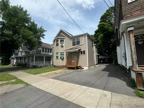 106 Helen St, Syracuse, NY 13203