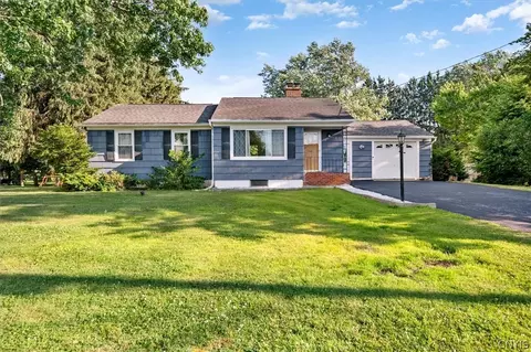 5854 Gillette Rd, Cicero, NY 13039
