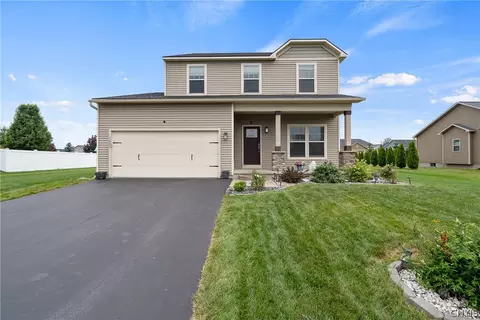 4803 Lepinske Farm Pl, Clay, NY 13041