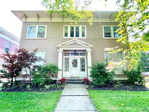 2 E Park Row, Kirkland, NY 13323
