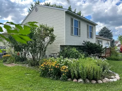 124 Pebblestone Dr, Sullivan, NY 13037 photo 2