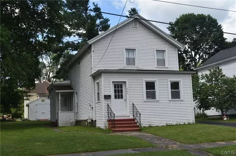 212 E River St, German Flatts, NY 13357 photo 2