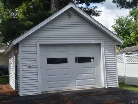 212 E River St, German Flatts, NY 13357 photo 7