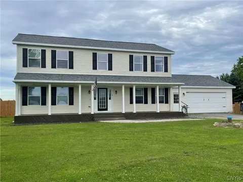26790 County Route 32, Le Ray, NY 13637