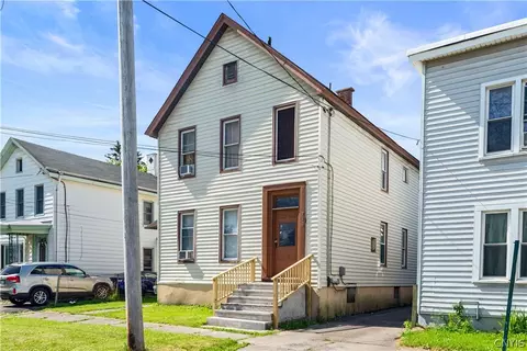 710 Blandina St, Utica, NY 13501