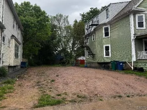 235 Laird Ave, Buffalo, NY 14207