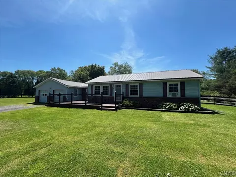 6968 Yager Rd, Durhamville, NY 13054