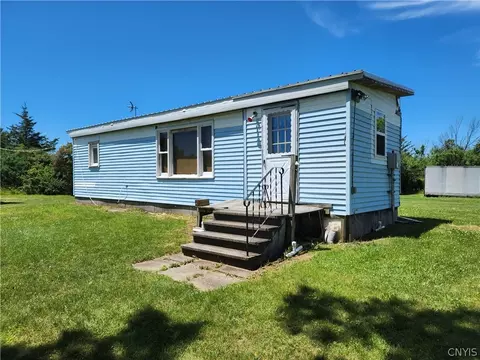 17160 Dano Blvd, Clayton, NY 13624