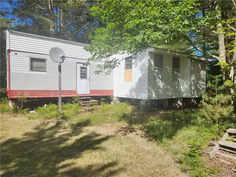 24 Barn Rd, Arietta, NY 12139