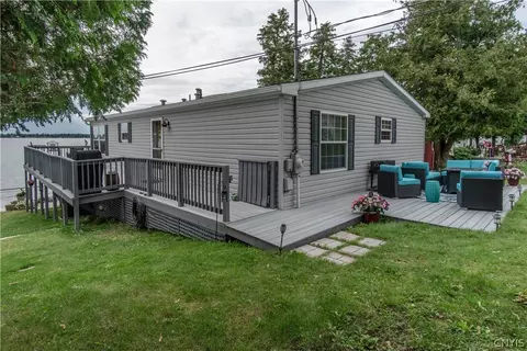 12373 Road 472, Dexter, NY 13634
