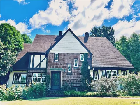 103 Windsor Pl, Syracuse, NY 13210