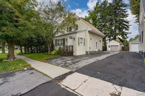 211 Stuart St, Watertown, NY 13601