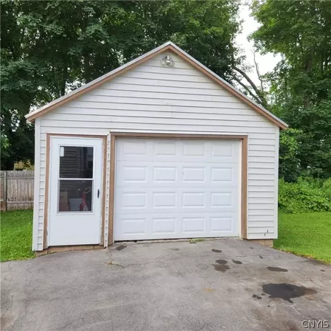 12 Fulmer St, German Flatts, NY 13407 photo 5