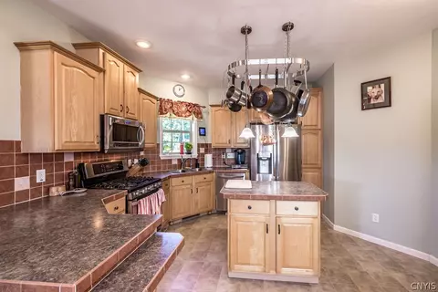 2604 Gardner Rd, Fabius, NY 13063 photo 6