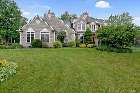 3318 Rock Rose Cir, Lysander, NY 13027