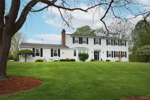 4330 Palmer Rd, Manlius, NY 13104