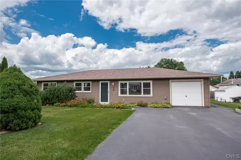 6593 Bishopp Rd, Rome, NY 13440