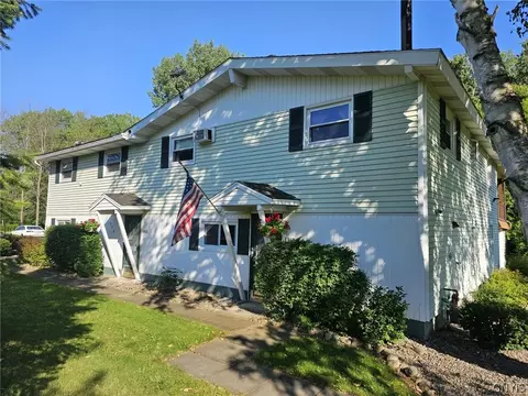 200 State Route 5 W, Weedsport, NY 13166