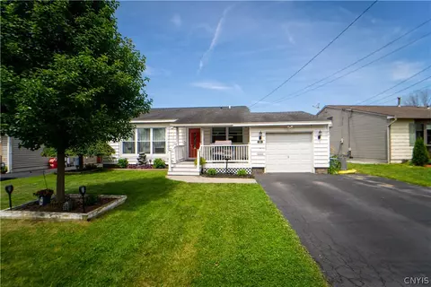 439 Van Roen Rd, Utica, NY 13502