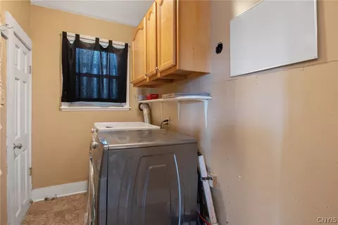 300 Shuart Ave, Syracuse, NY 13203 photo 19