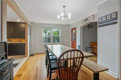 300 Shuart Ave, Syracuse, NY 13203 photo 7