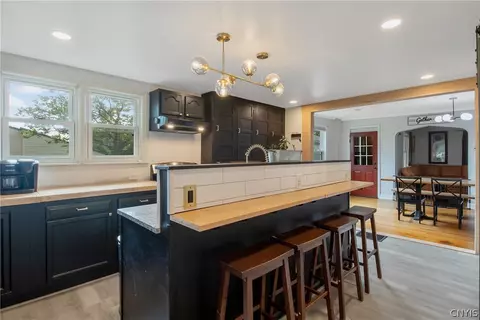 300 Shuart Ave, Syracuse, NY 13203 photo 14