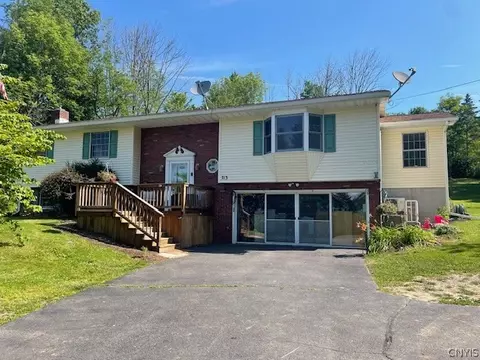 713 W State Rd, Virgil, NY 13045